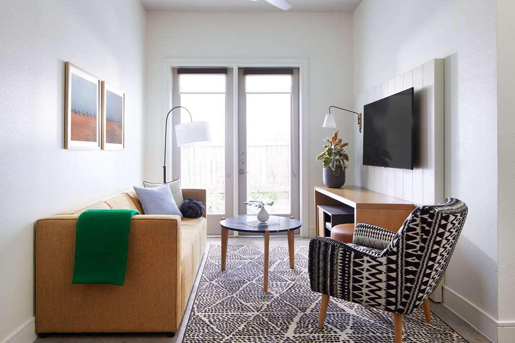 Sentral East Austin At 1614 E. Sixth Hotell Rum bild